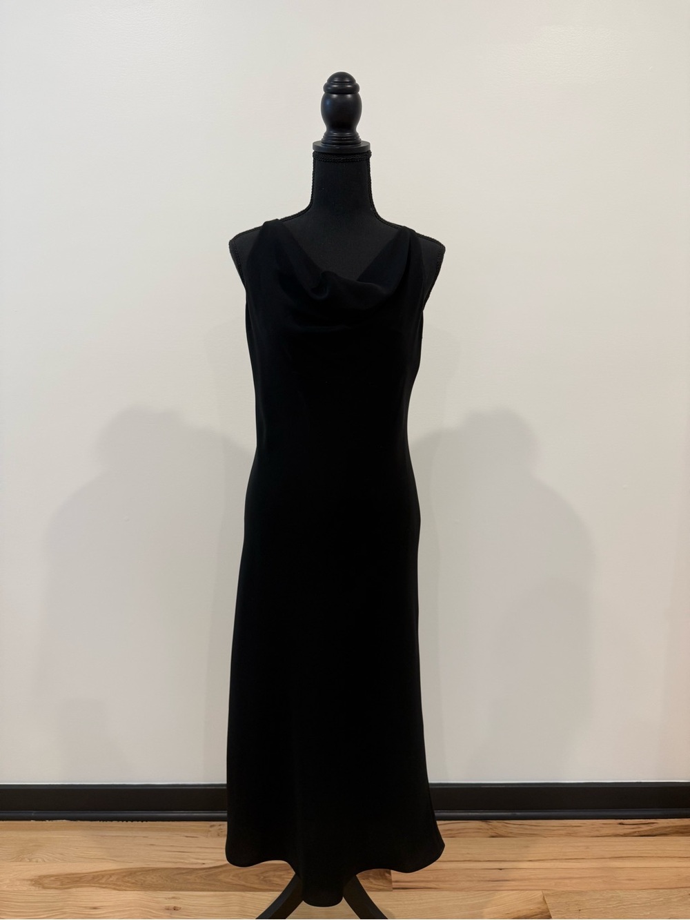 Jones New York Black Cowl Neck Maxi Dress Size 8 Sleeveless Formal